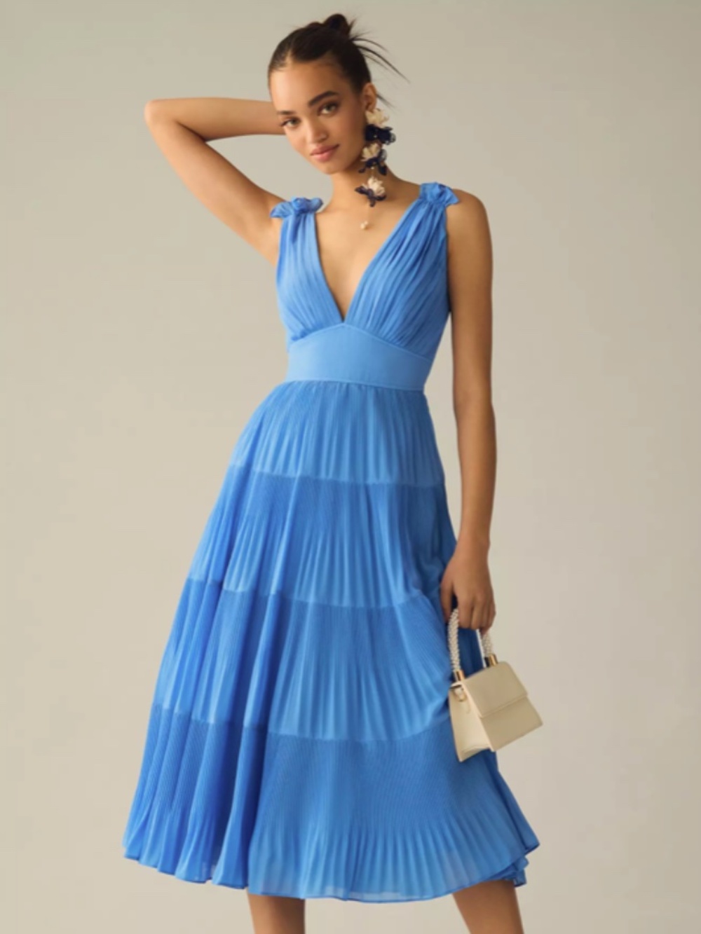 By Anthropologie V-Neck Tiered Pleated Dress 〡 Size 2